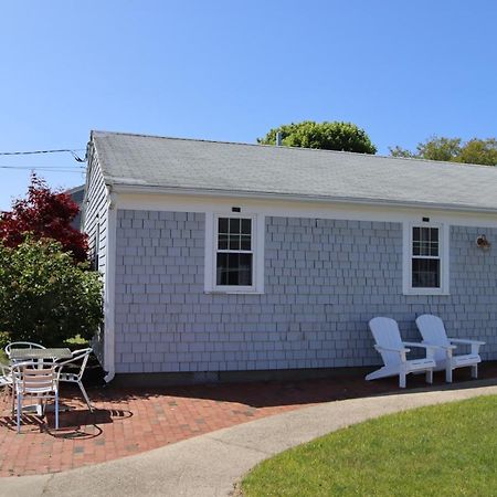 Seaside Serenity, Just A Block /0.1 Mile Away From The Beach Yarmouth Port المظهر الخارجي الصورة
