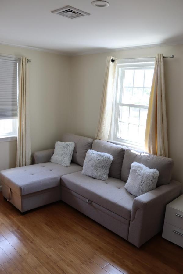 Seaside Serenity, Just A Block /0.1 Mile Away From The Beach Yarmouth Port المظهر الخارجي الصورة
